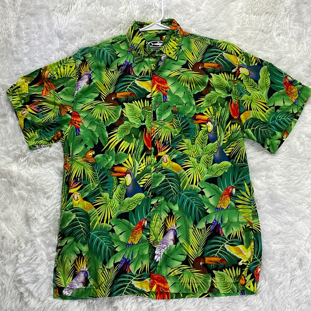 Mako Sportswear shirt size Large